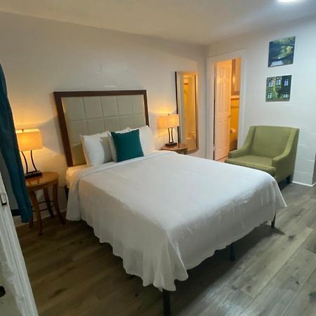 American Inn Beach Haven Экстерьер фото